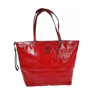 COACH Signature Stitch Red Patent Leather Shoulder Bag F15142, EUC